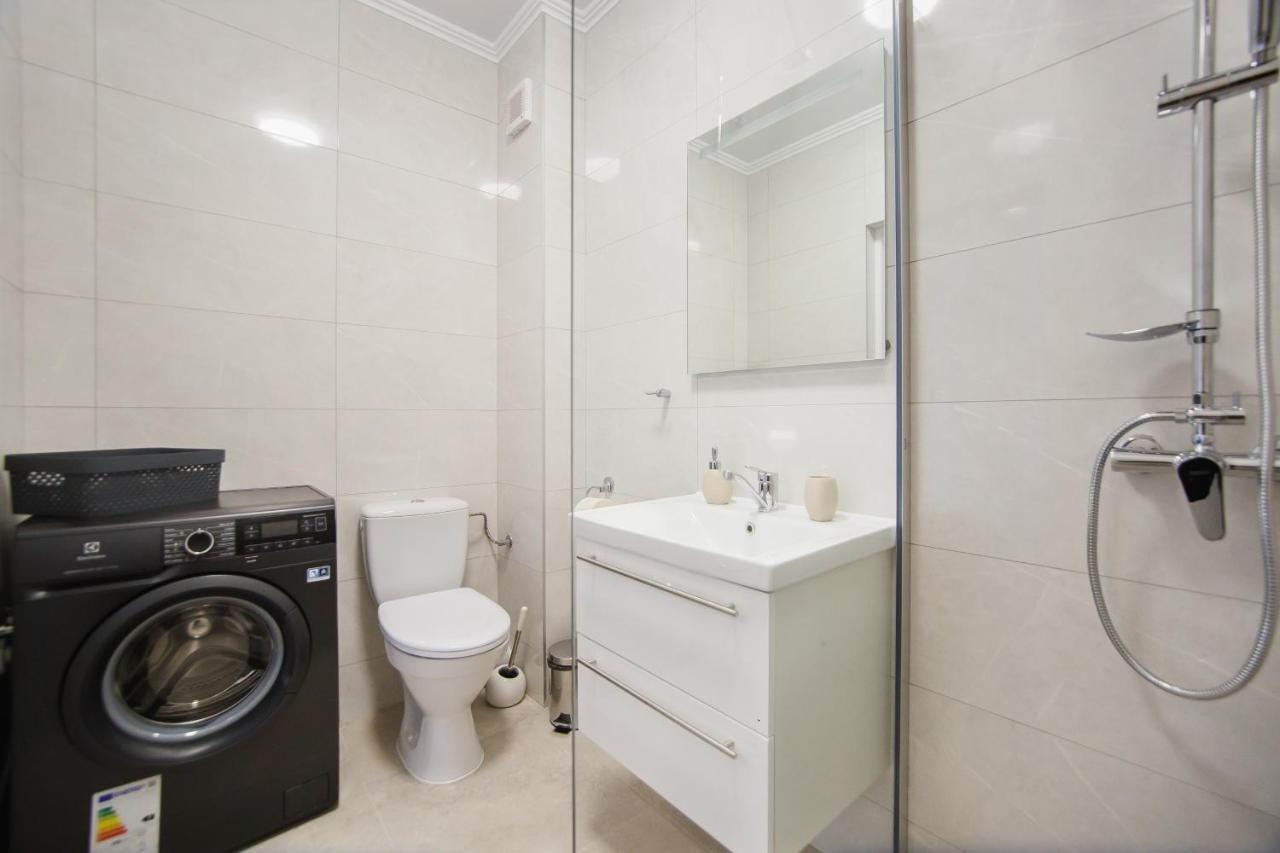 Trio Pink Apartamento Oradea Exterior foto